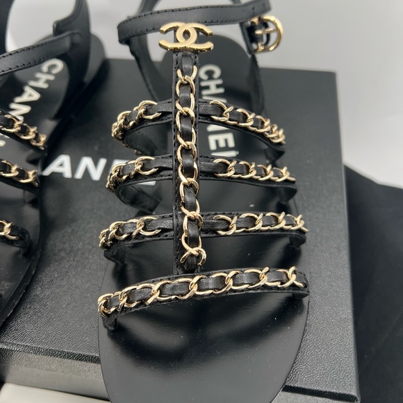 CHANEL 2023 interlocking CC logo gladiator open toe black sandals size 38 w/box - Picture 2 of 16